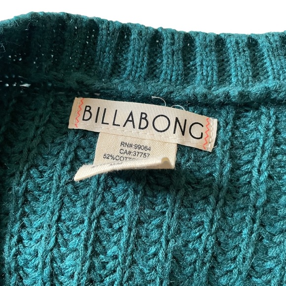 Billabong teal knitted cropped cardigan, size m - Picture 2 of 3